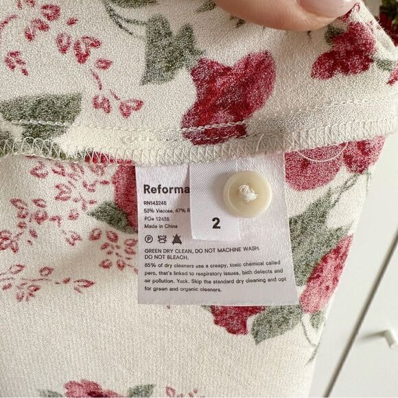 Reformation Beechwood Dress in Georgette - Picture 5 of 5